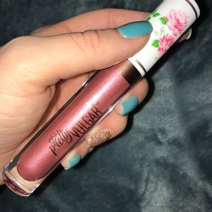 Pretty vulgar liquid lipstick